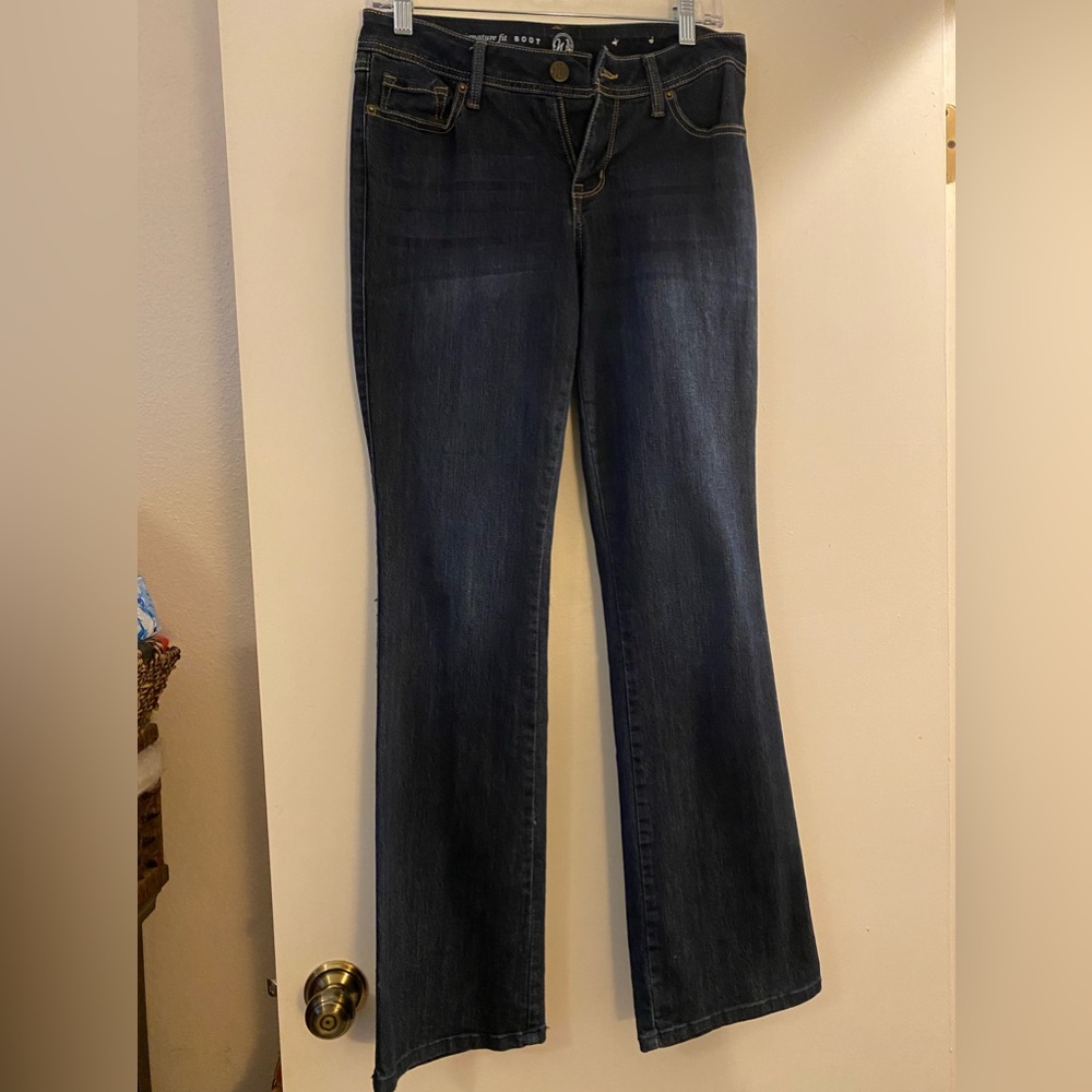 Dress Barn Signature Fit Jeans